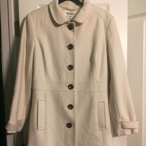 Cream wool pea coat with brown buttons
